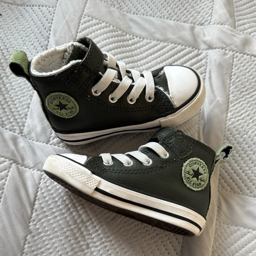 Converse Toddler High-Top Faux Shearling Lined Leather Sneakers in Dark Green 6